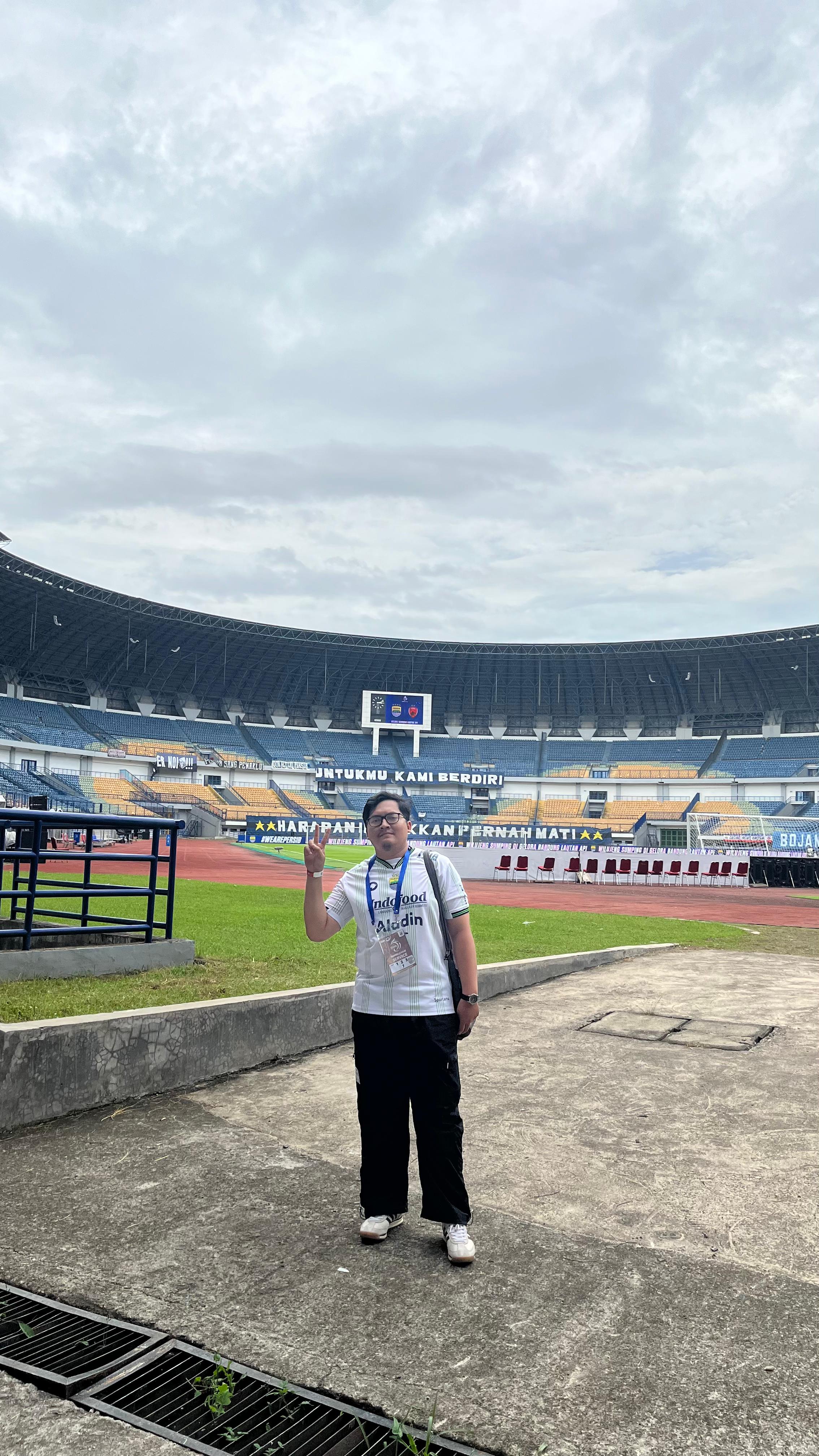 Ilham Mohammad Firdaus, S.Pd.